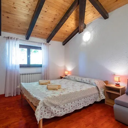 Family Friendly House With A Swimming Pool Sveti Lovrec, Istria - Sredisnja Istra - 14432 Casa de Férias *