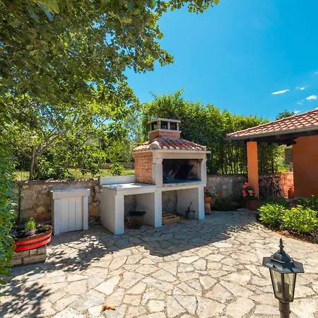 Vakantiehuis Family Friendly House With A Swimming Pool Sveti Lovrec, Istria - Sredisnja Istra - 14432